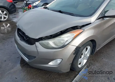 2013 Hyundai Elantra Gls z USA, uszkodzony, nr VIN 5NPDH4AE2DH321008